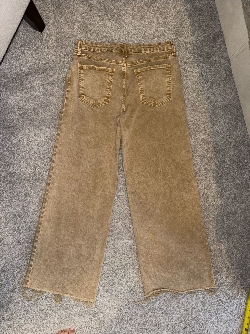 Kut from the Kloth High-Rise Wide Leg Jeans in Camel - Picture 10 of 11